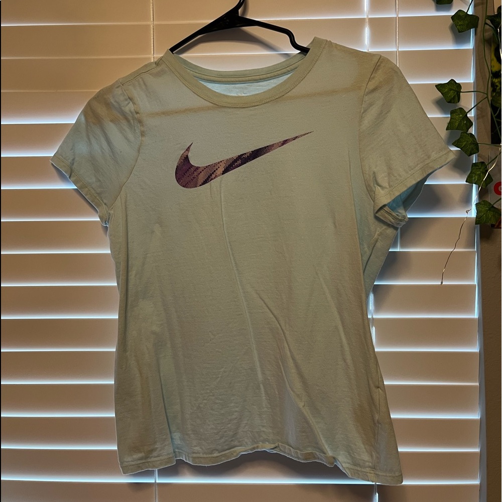 Blue Nike Tee 👚